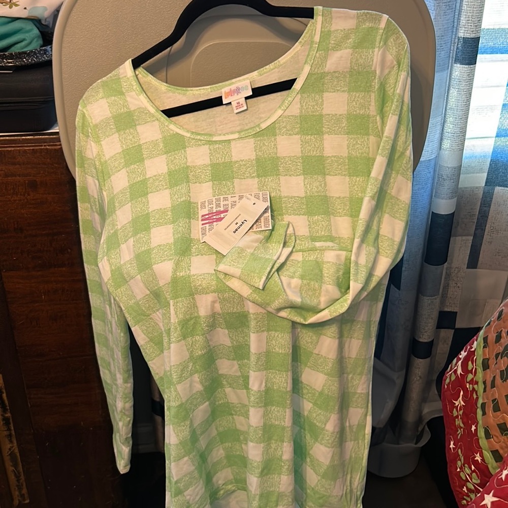 LulaRoe Lynne Medium . Brand new with tags